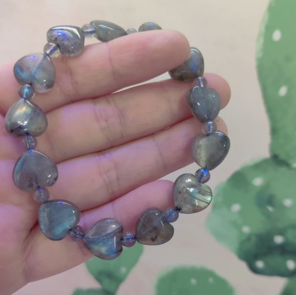 Labradorite heart bracelet - Picture 3 of 4